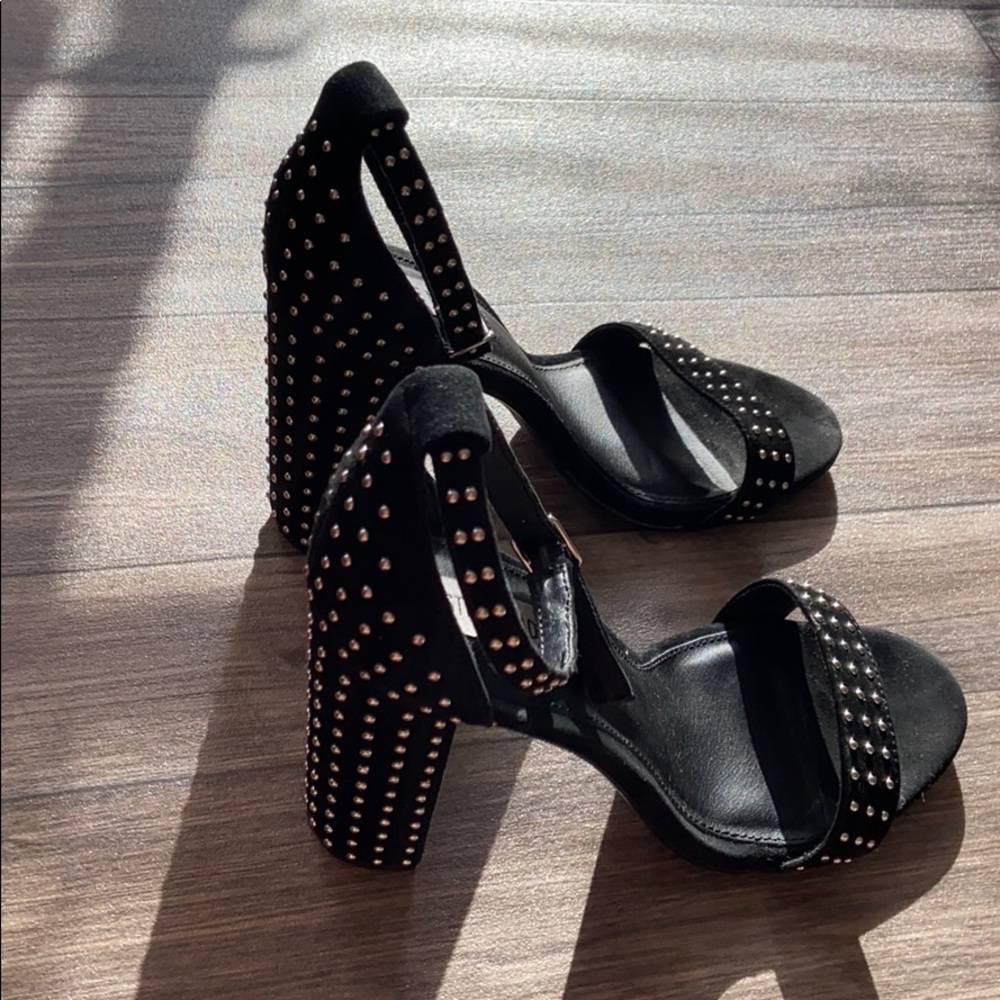 Steven Madden “carrson studded” in black